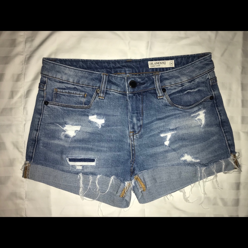 Blank NYC “Tomboy” Jean Shorts - Picture 3 of 6